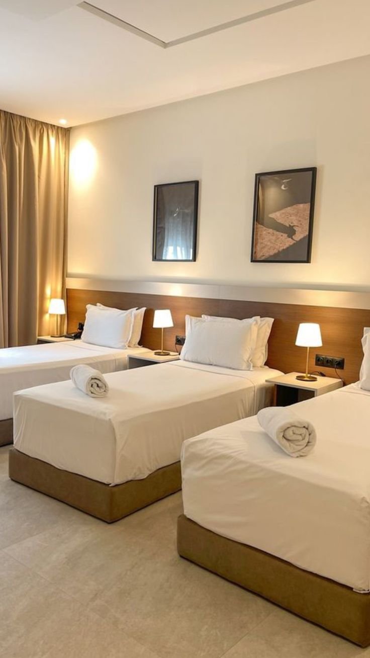 Single Sharing SevenHills Luxury Ladies PG | Premium Paying Guest Accommodation